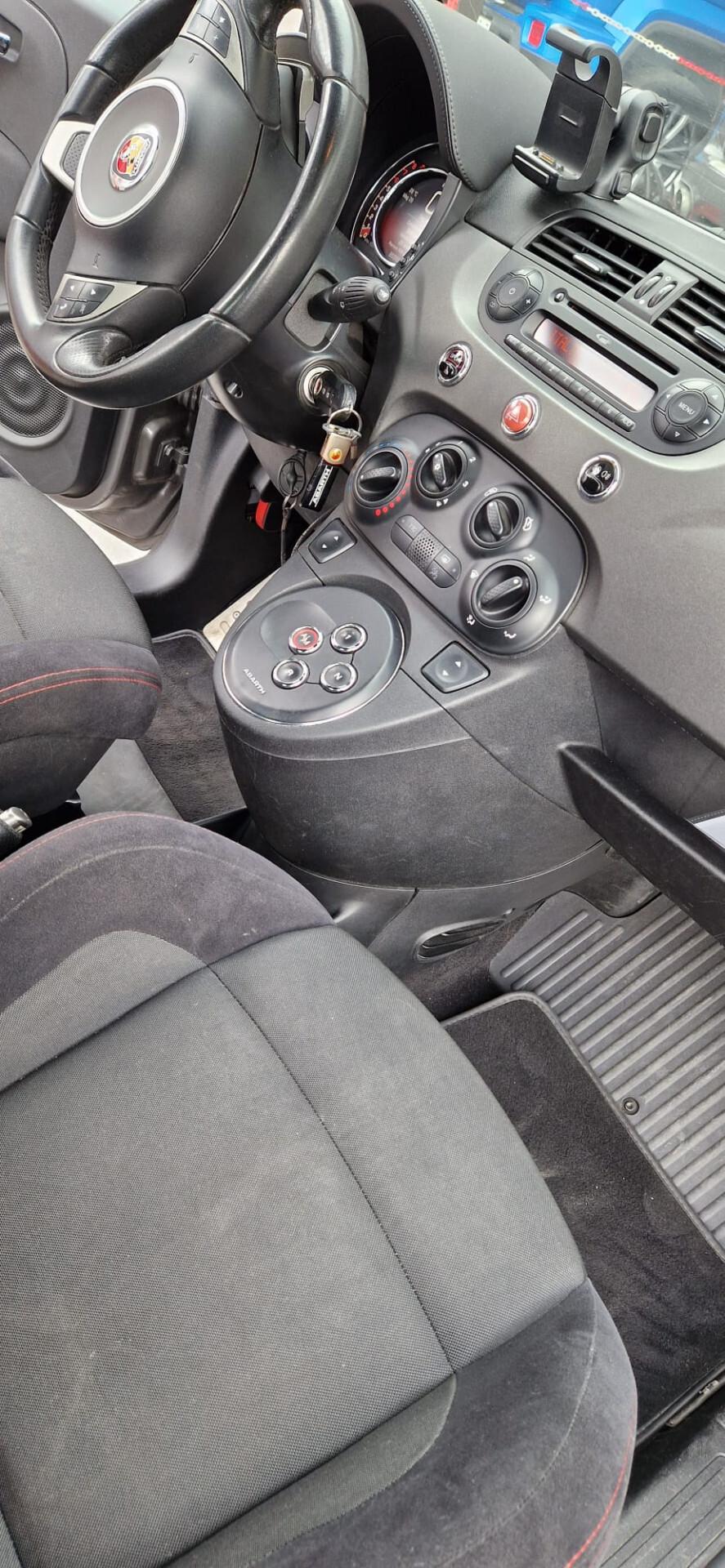 Abarth 595 1.4 Turbo T-Jet 180 CV MTA Competizione