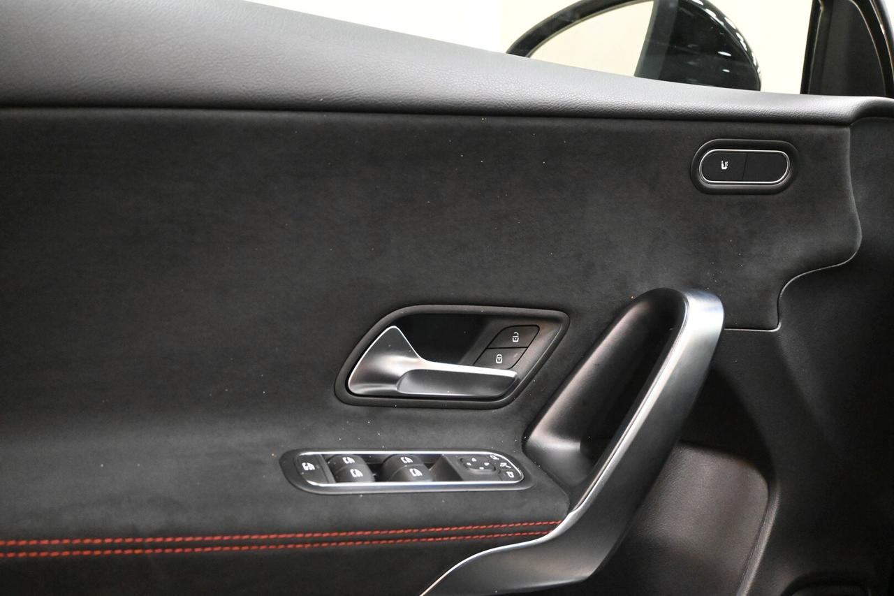 MERCEDES Classe A (V177) A 180 Automatic AM...