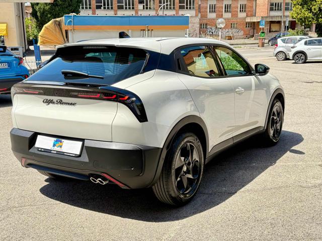 ALFA ROMEO Junior 1.2 136 CV Hybrid eDCT6