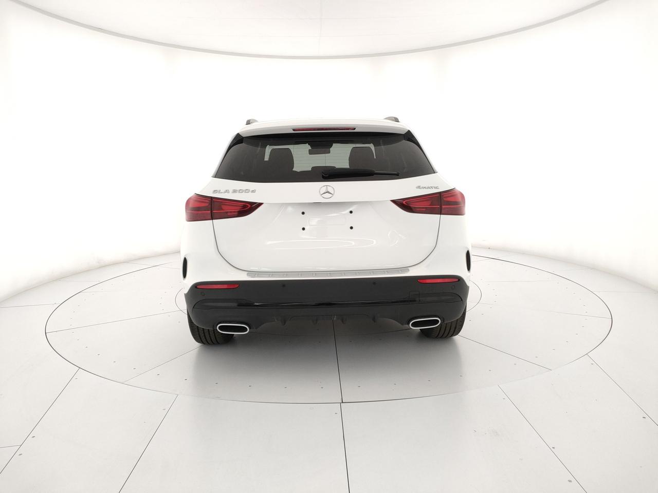 Mercedes-Benz GLA 200 d 4MATIC