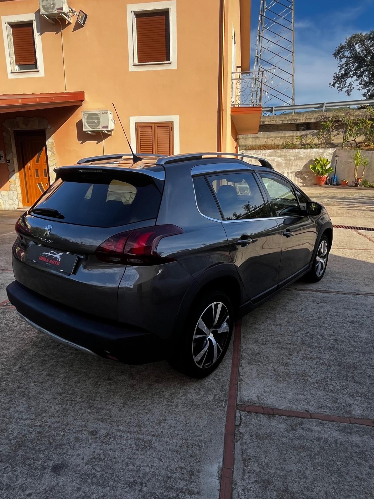 Peugeot 2008 BlueHDi 100 S&S Allure