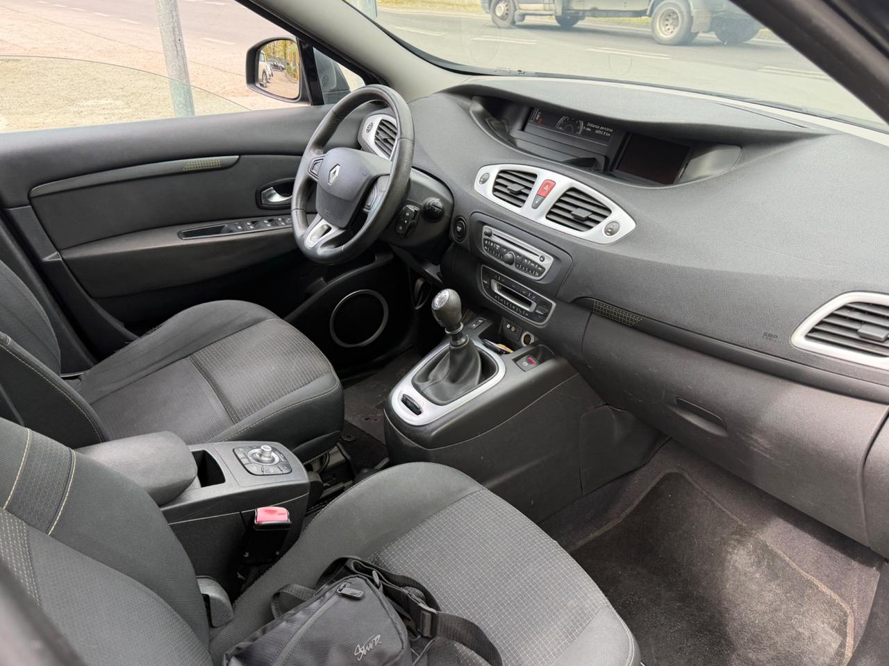 Renault Scenic Scénic 1.5 dCi 110CV Dynamique