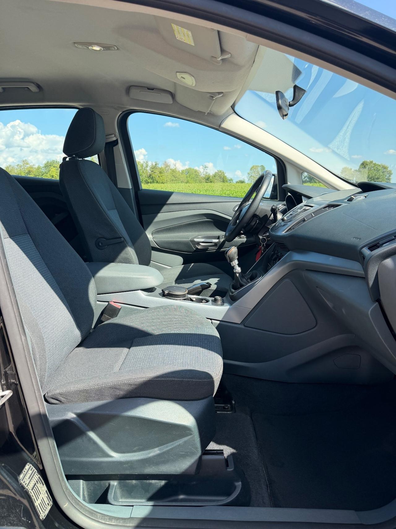 Ford C-Max .