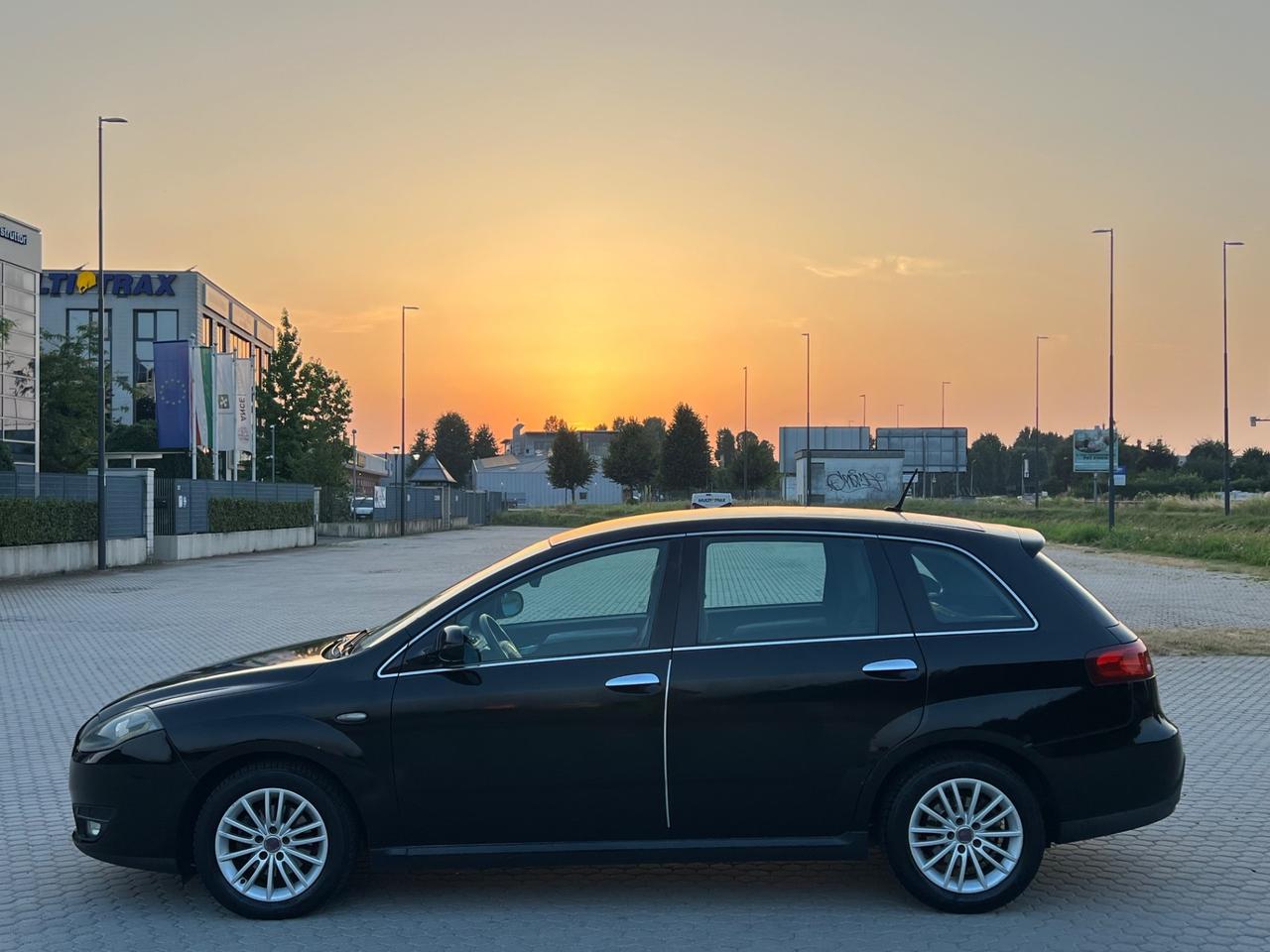 Fiat Croma 1.9 Multijet 16V aut. Dynamic