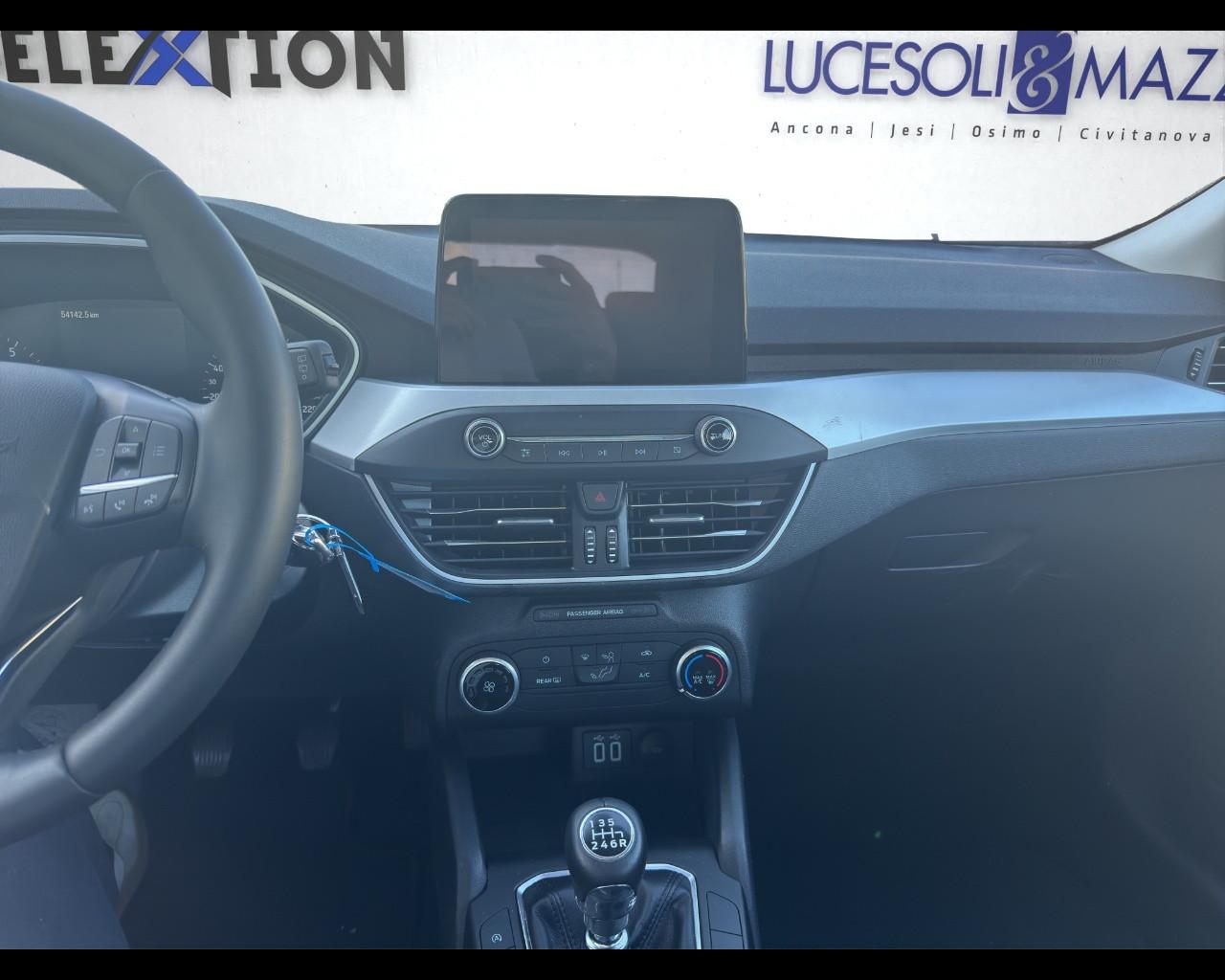 FORD Focus 4ª serie - Focus 1.0 EcoBoost Hybrid 125 CV 5p. Business
