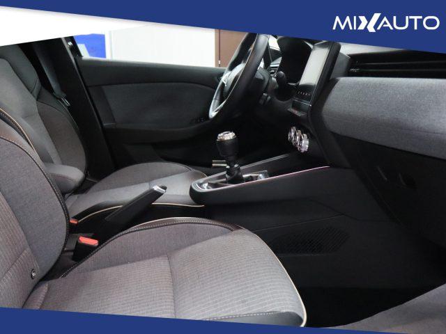 RENAULT Clio TCe 90 CV 5 porte Techno