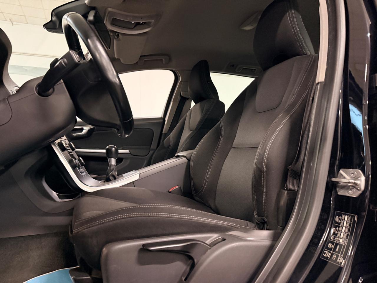 Volvo V60 D2 1.6 Kinetic