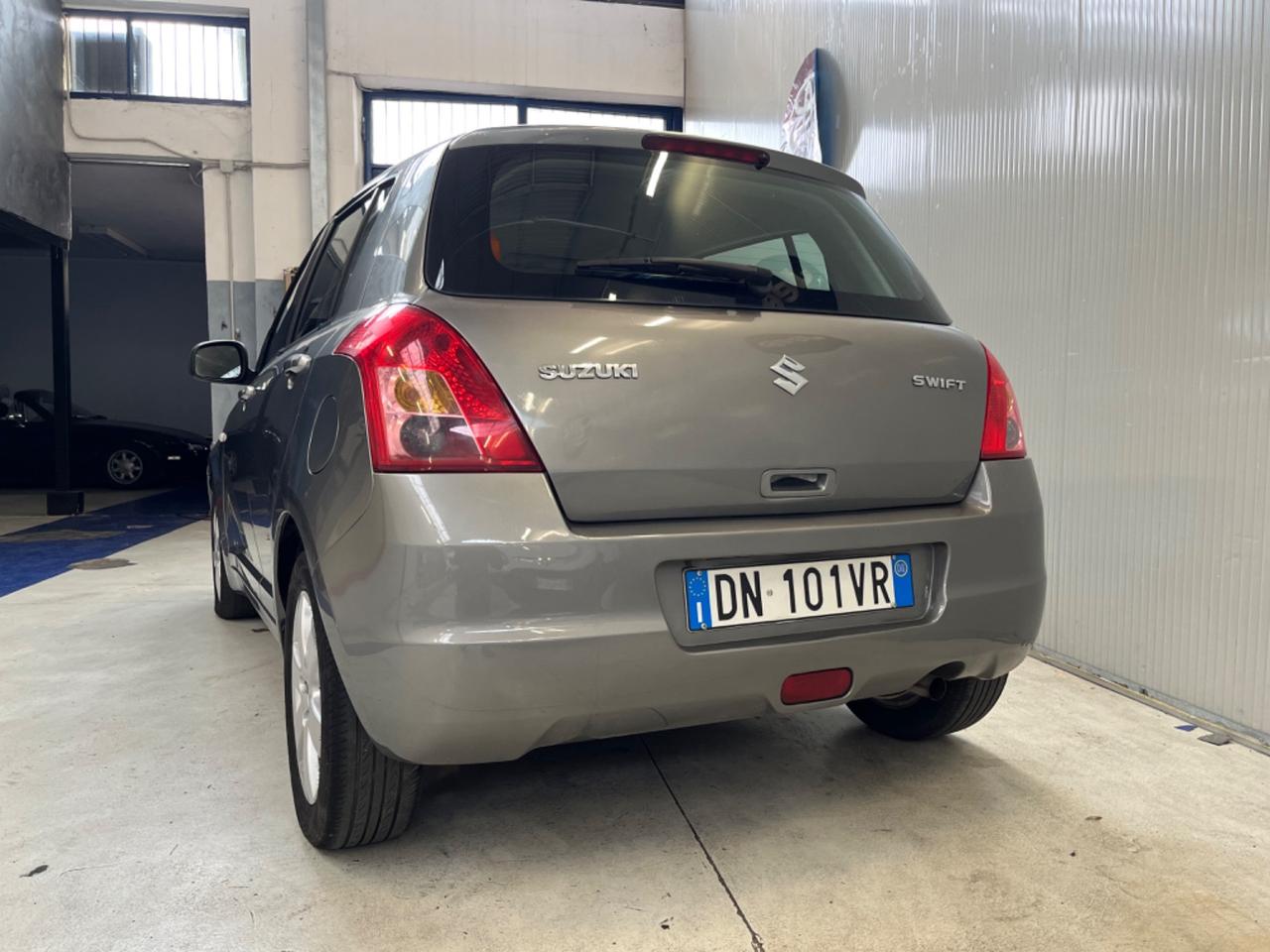 Suzuki Swift 1.3 5p NEOPATENTATI RITIRO USATO