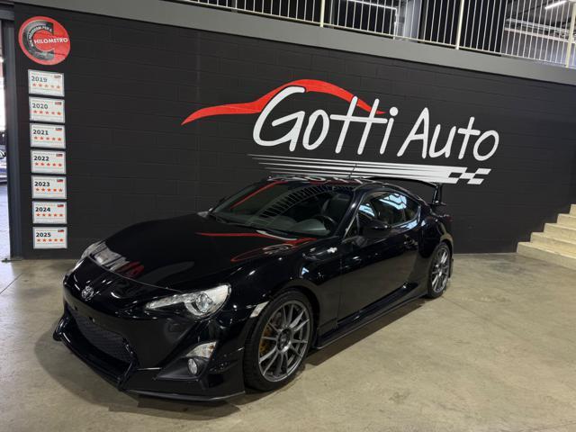 TOYOTA GT86 2.0 CERCHI OZ SPOILER