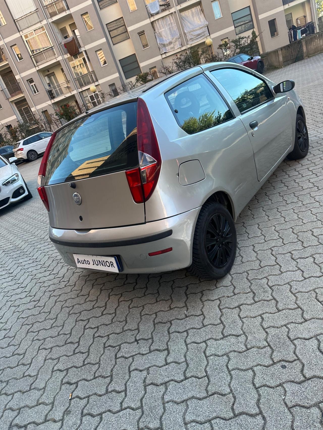 Fiat Punto 1.2 3 porte Active