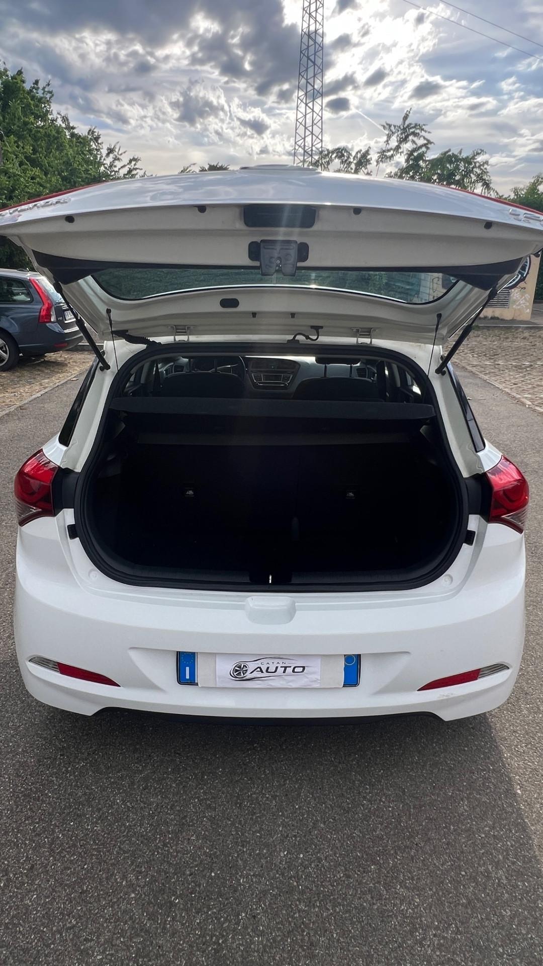 Hyundai i20 1.2 84 CV 5 porte Econext Comfort