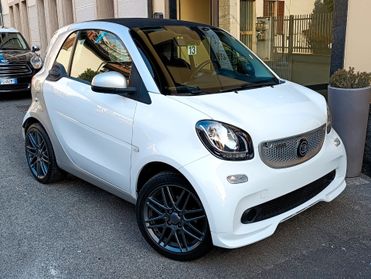 Smart ForTwo 0.9 turbo 90cv Pack Brabus Edition Schermo Pad