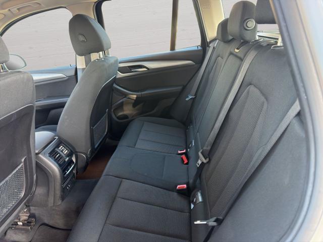 BMW X3 xDrive30e Business Advantage