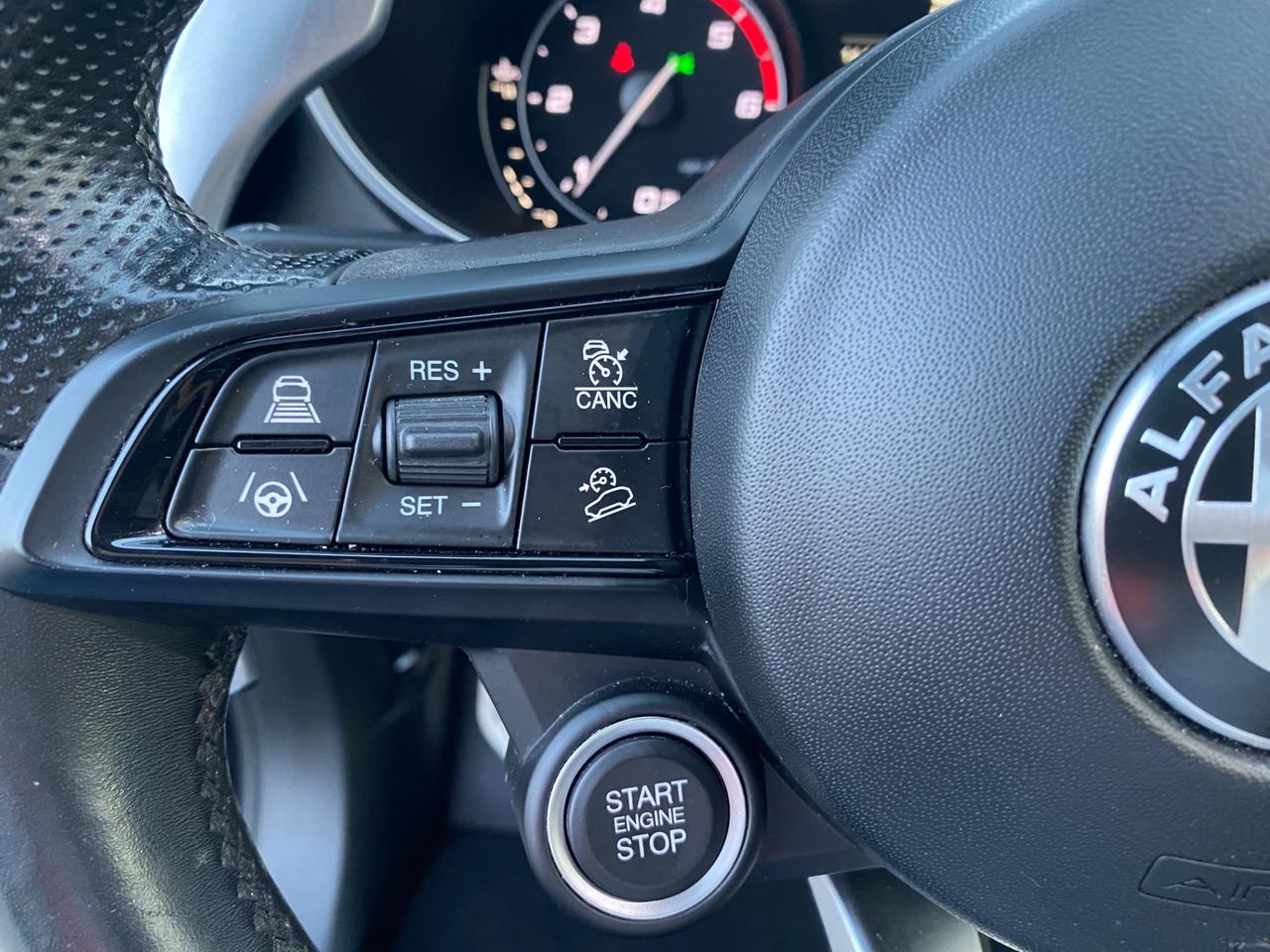 Alfa Romeo Stelvio 2.2 Turbodiesel 210 CV AT8 Q4 Veloce