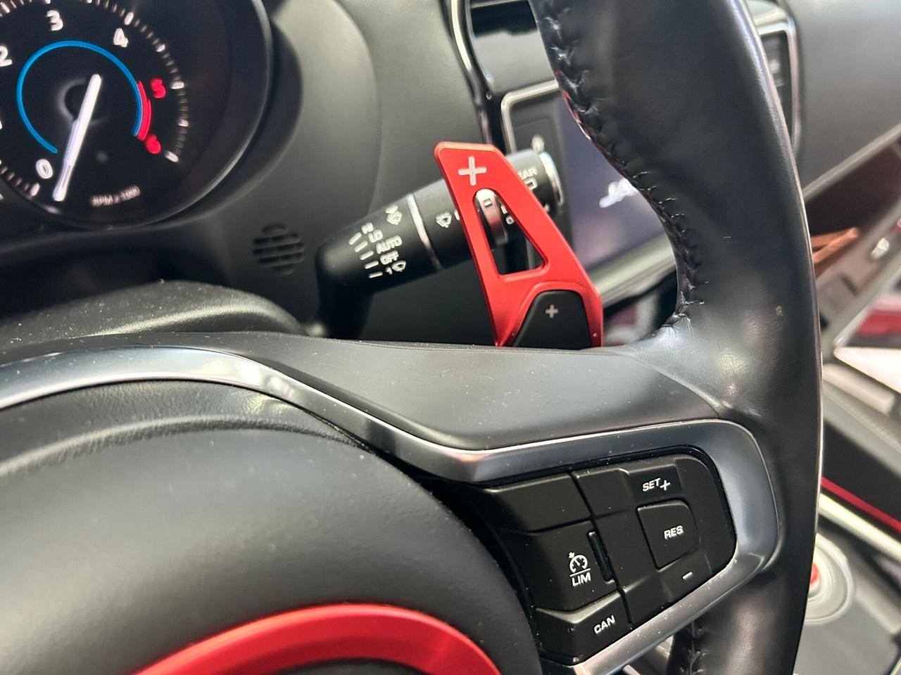 Jaguar F-Pace 2.0 D R-SPORT MOTORE NUOVO 2017