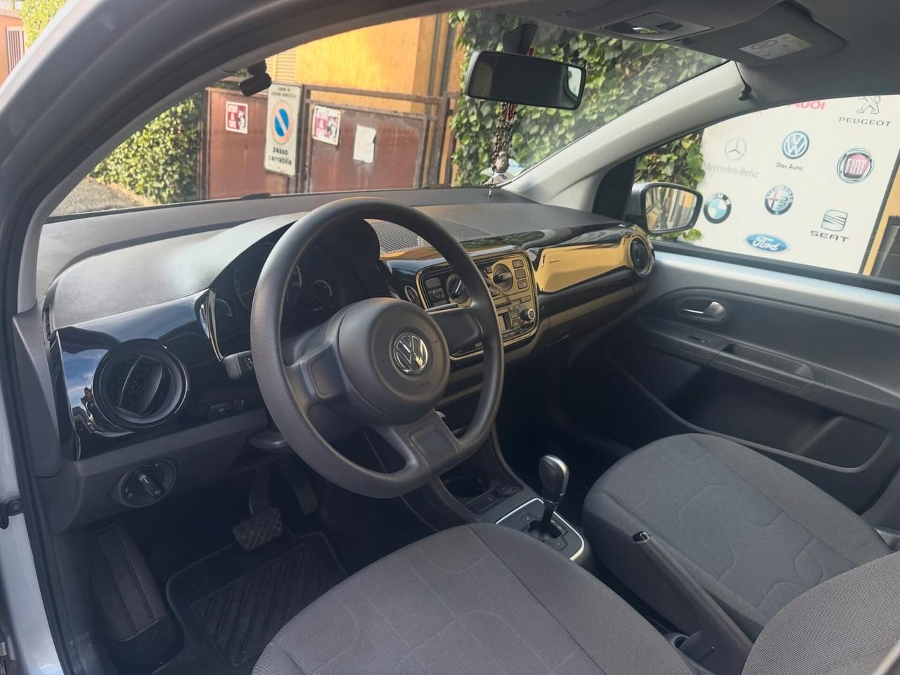 Volkswagen up! 1.0 BENZINA CAMBIO AUTOMATIVO UNICOPROPRIETARIO CON SOLI KM 21.000 FINANZIABILE
