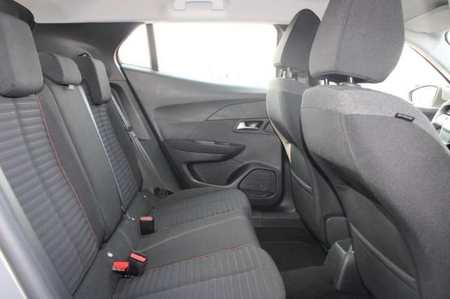 Peugeot 2008 1.2 puretech Active s&s 100cv Con CARPLAY