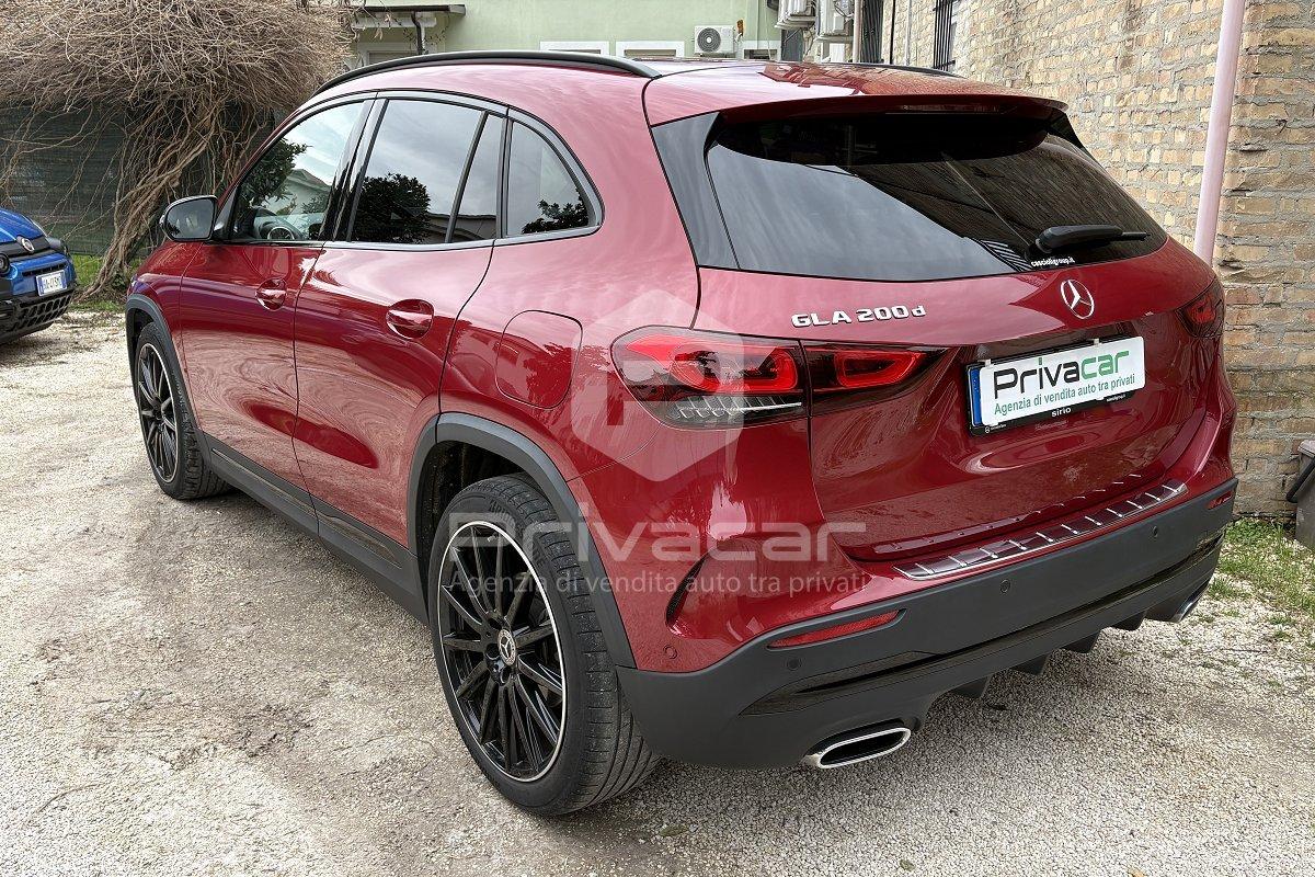 MERCEDES GLA 200 d Automatic Premium