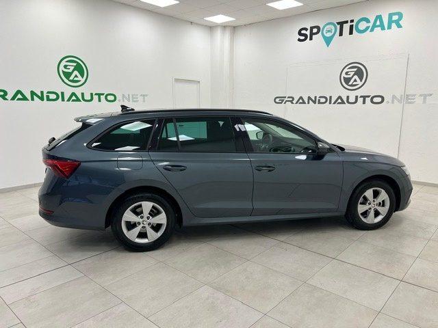 SKODA Octavia IV - Wagon 1.5 g-tec Executive 130cv dsg