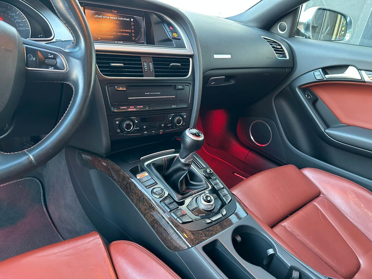 Audi A5 S5 4.2 V8 quattro