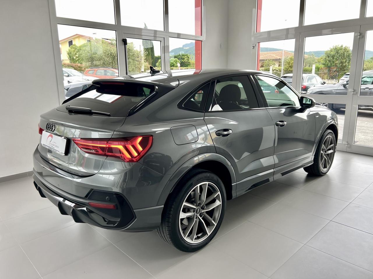 AUDI Q3 SPORTBACK S TRONIC 35 TDI S LINE - 2021