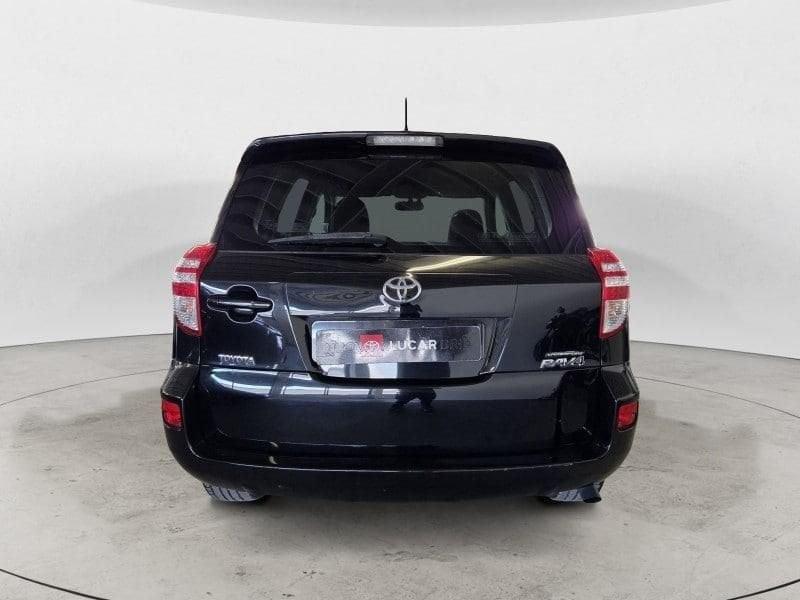 Toyota RAV4 3ª serie Crossport 2.2 D-4D 150 CV DPF