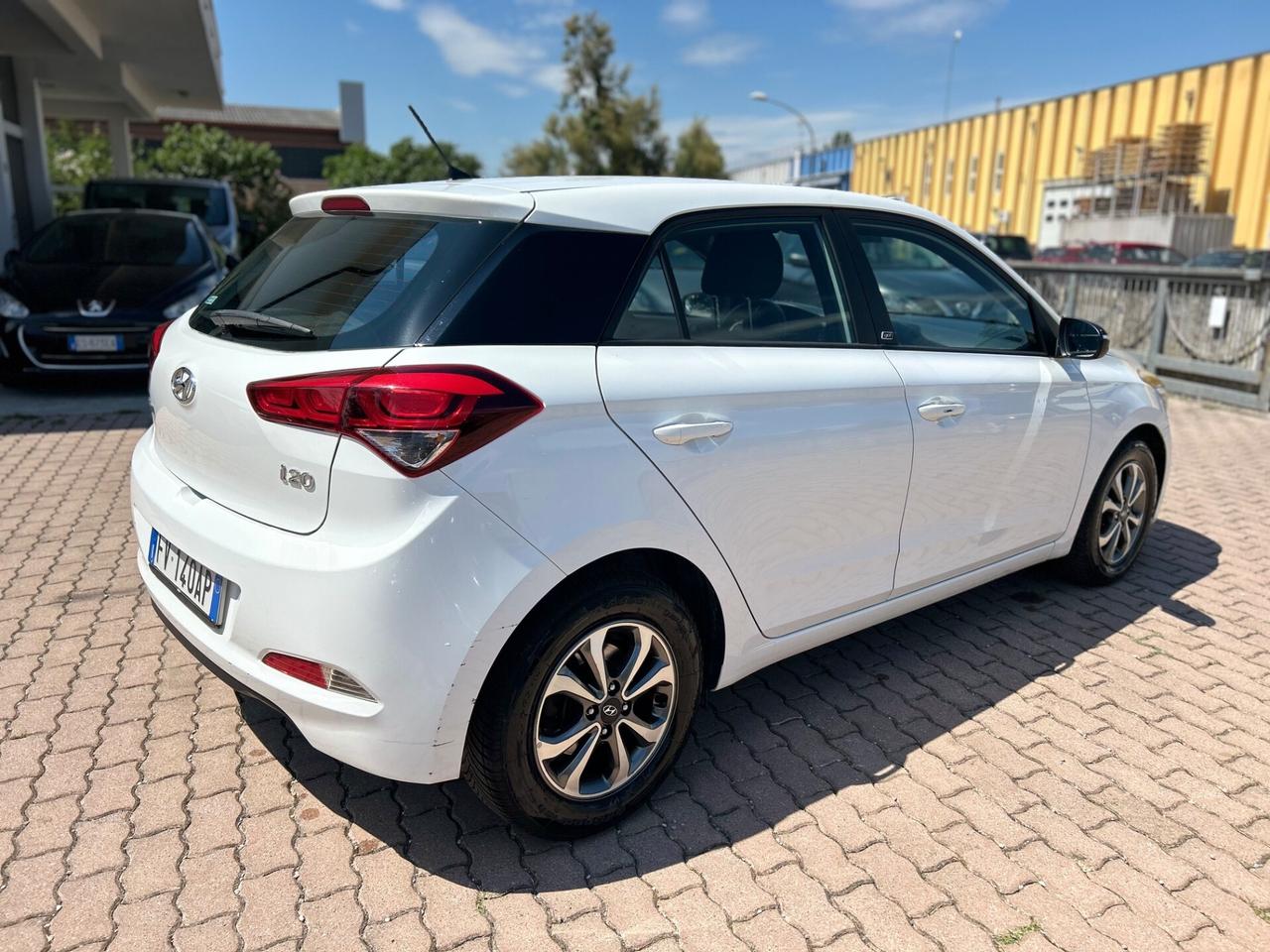 Hyundai i20 1.1 CRDi 12V 5 porte Comfort
