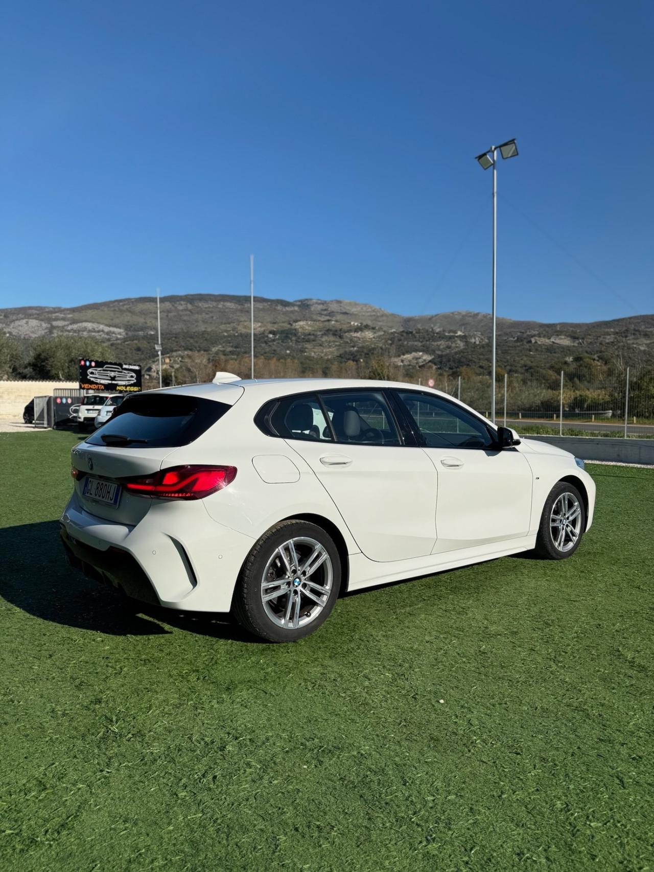 Bmw 116 116i 5p. Msport