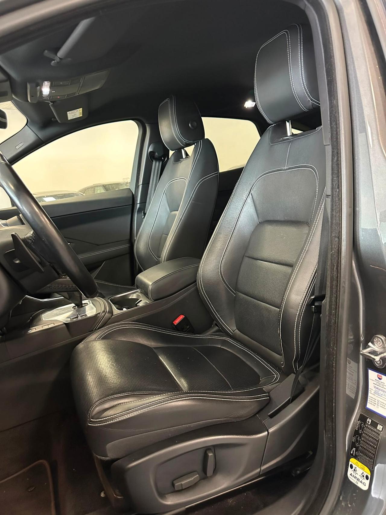 Jaguar E-Pace 2.0D 150 CV R-Dynamic