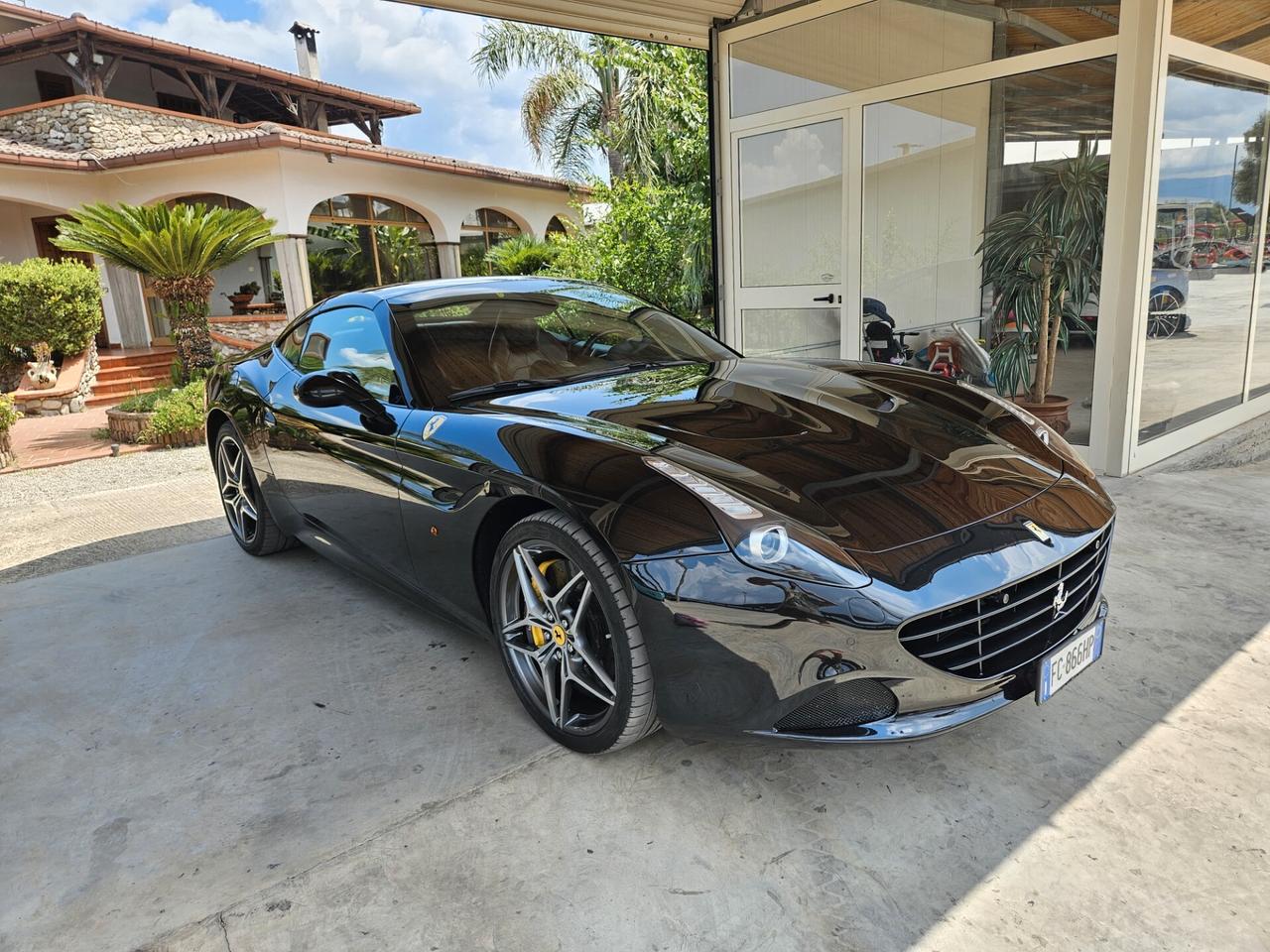 Ferrari California T DCT