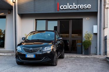 Lancia Ypsilon 1.0 Hybrid Silver Plus 70 CV