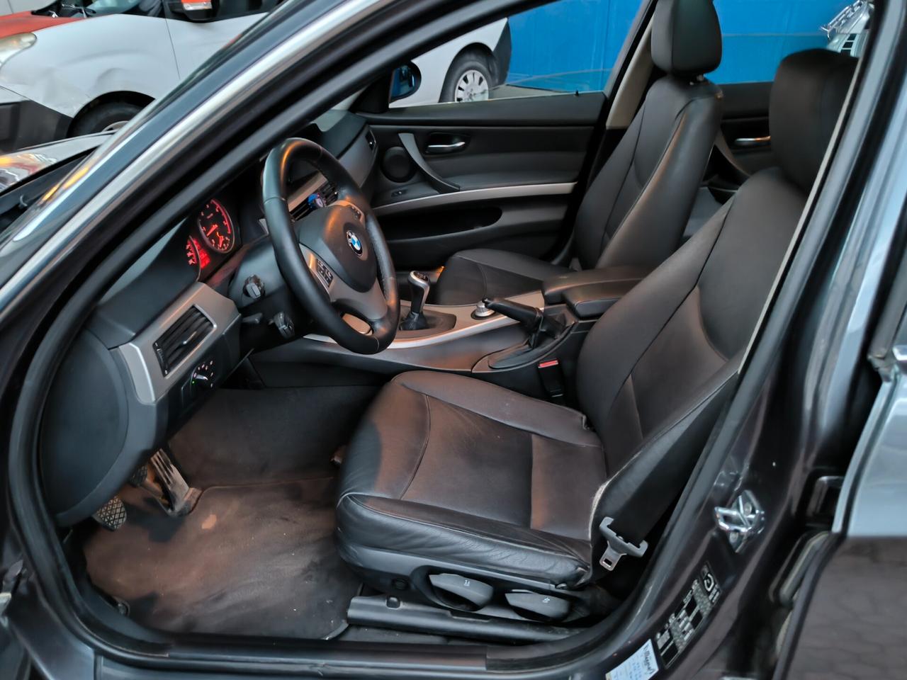 Bmw Serie 3 Toruing 330d cat Futura 231cv
