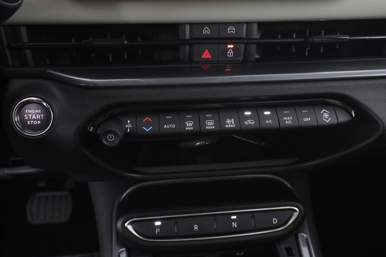 FIAT 600 (2023-->) 600 Hybrid 110 CV DCT MHEV La Prima