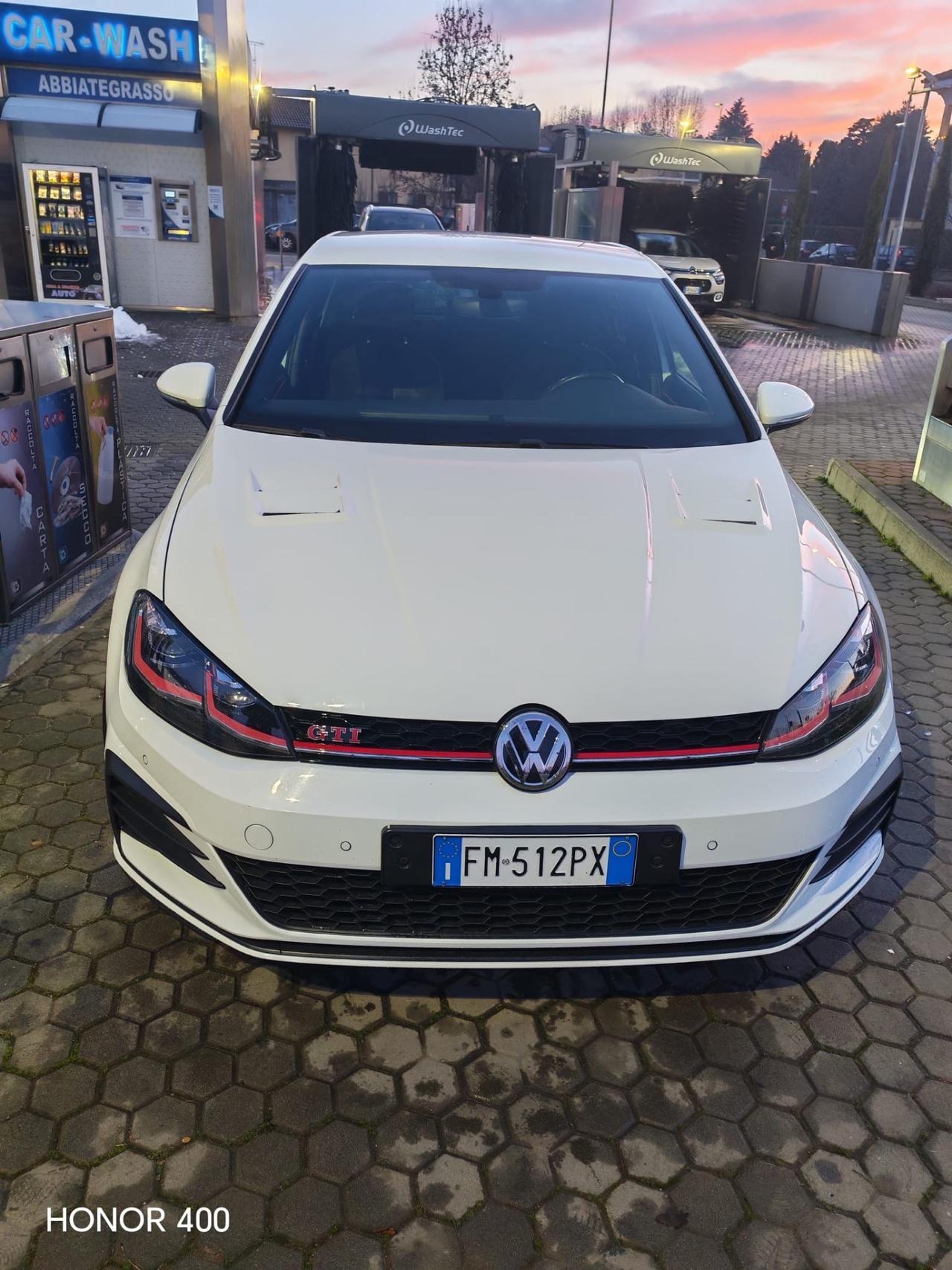 Volkswagen Golf GTI Performance 2.0 245 CV TSI DSG 5p. BMT