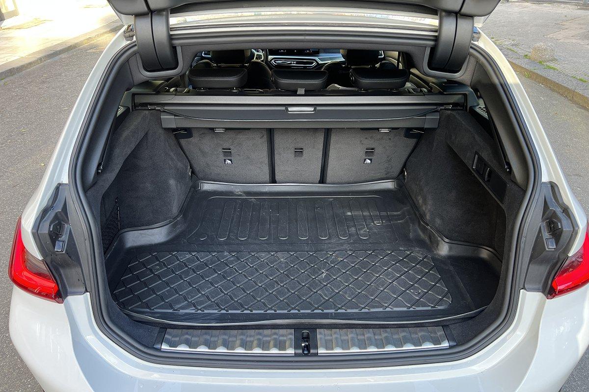 BMW 316d 48V Touring Msport