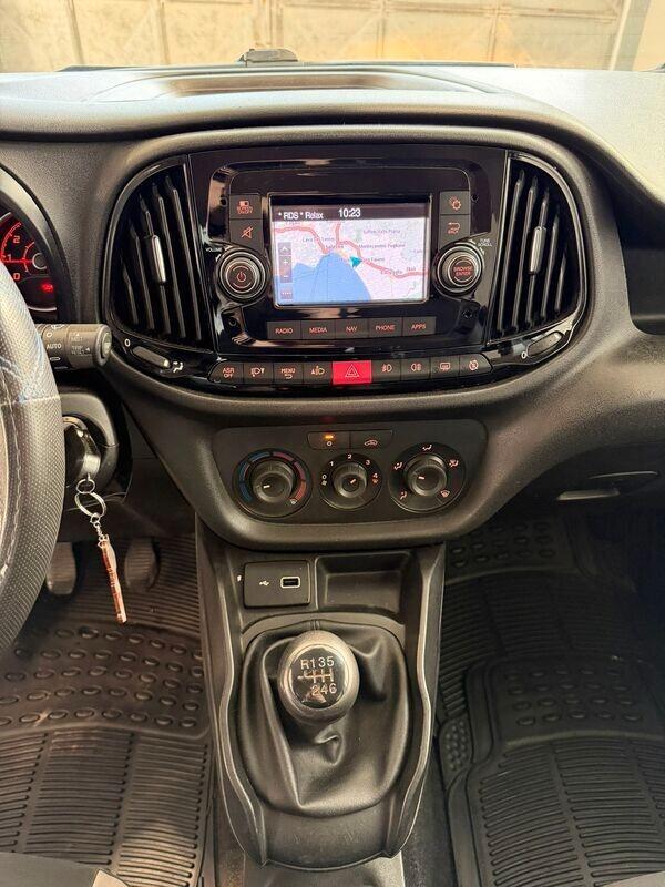 FIAT DOBLO' MAXI 1.6 120cv AUTOCARRO 5 POSTI