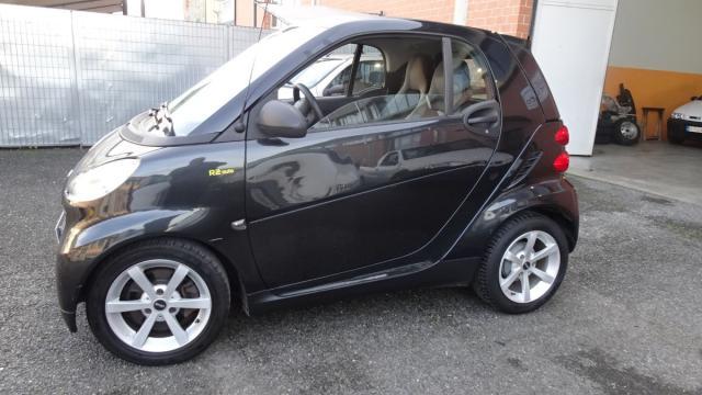 SMART - Fortwo - 1000 52 kW coupé passion