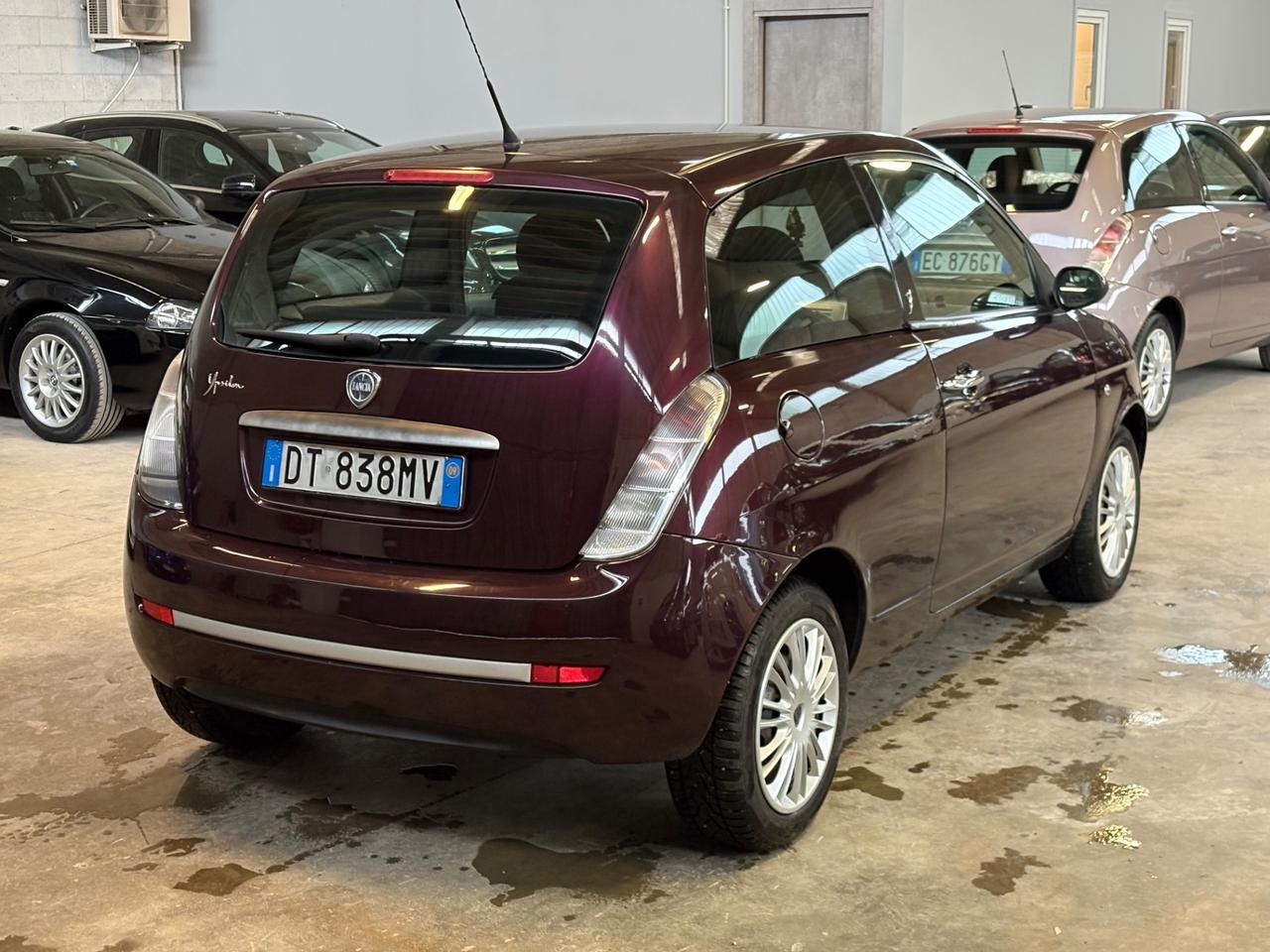 Lancia Ypsilon 1.2 Versus