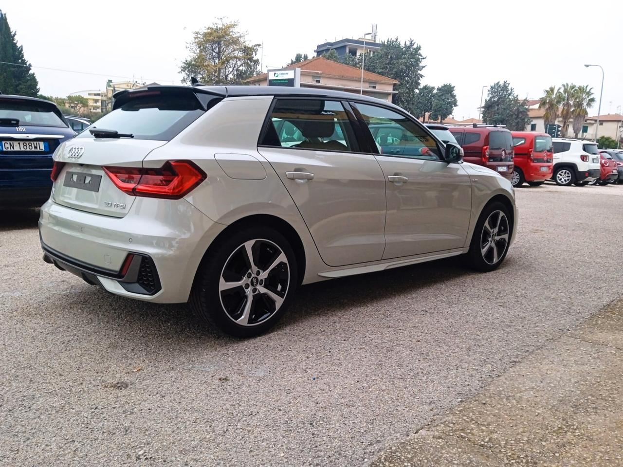 Audi A1 SPB 30 TFSI S line edition