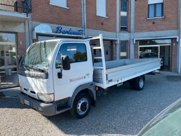 Nissan Cabstar 3.0 CC 120 Cv