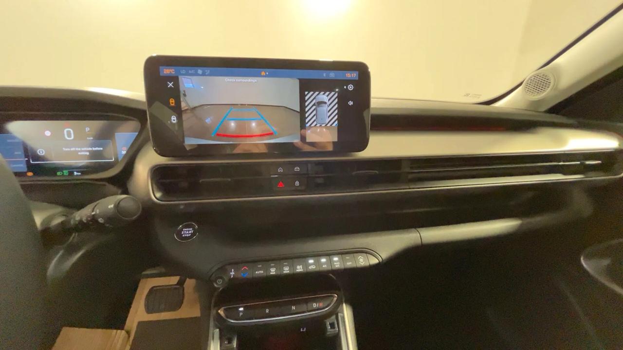 Jeep Avenger 1.2 Turbo 100 CV MHEV Summit