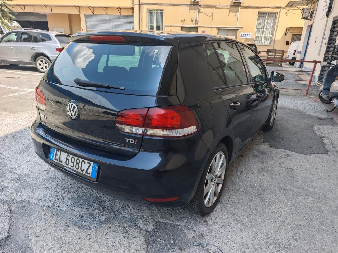 Volkswagen Golf Highline- 2012