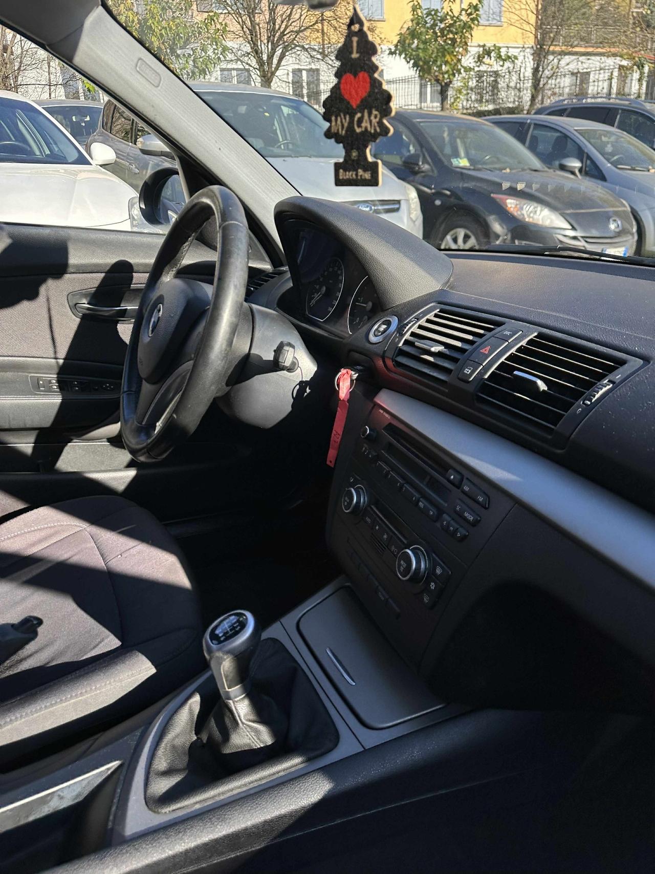 Bmw 116d 5P ATTIVA KMCERT NEOPAT UNICOPR