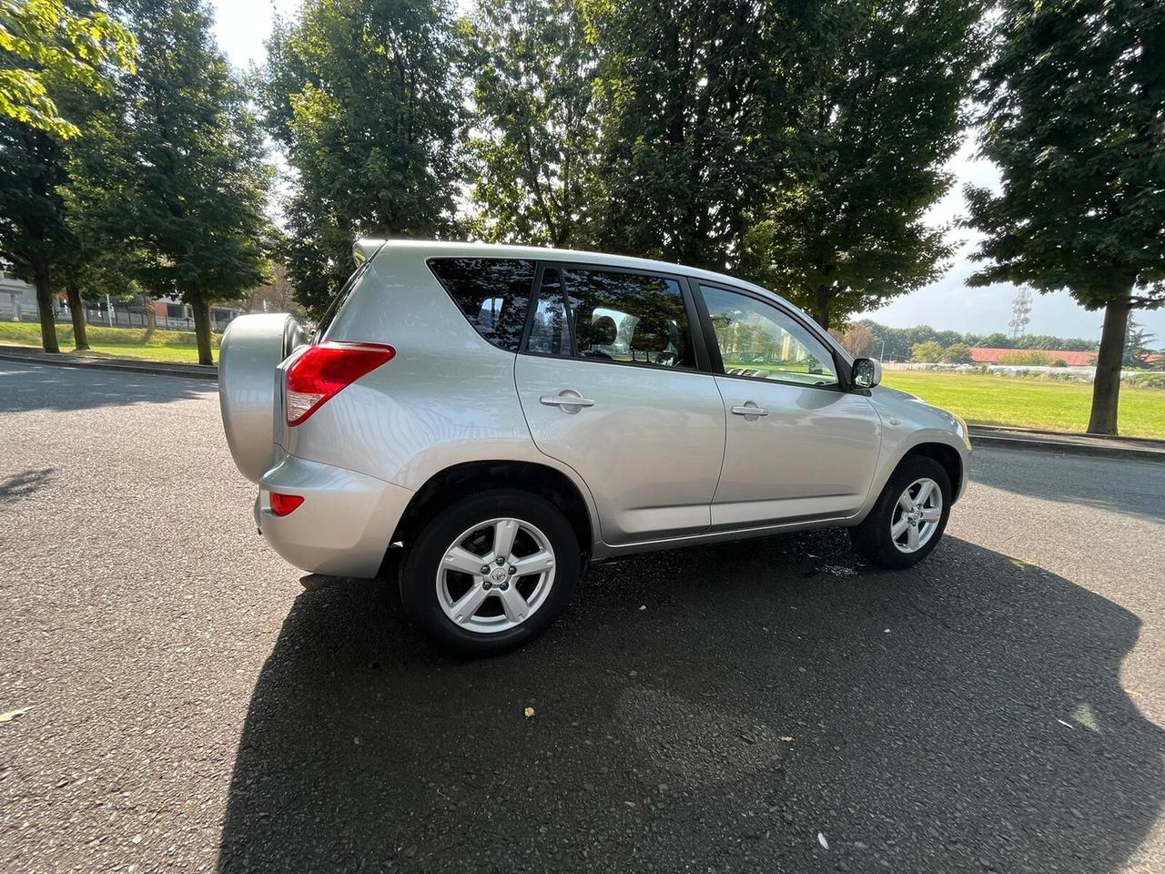 Toyota RAV 4 RAV4 2.2 D-4D 136 CV