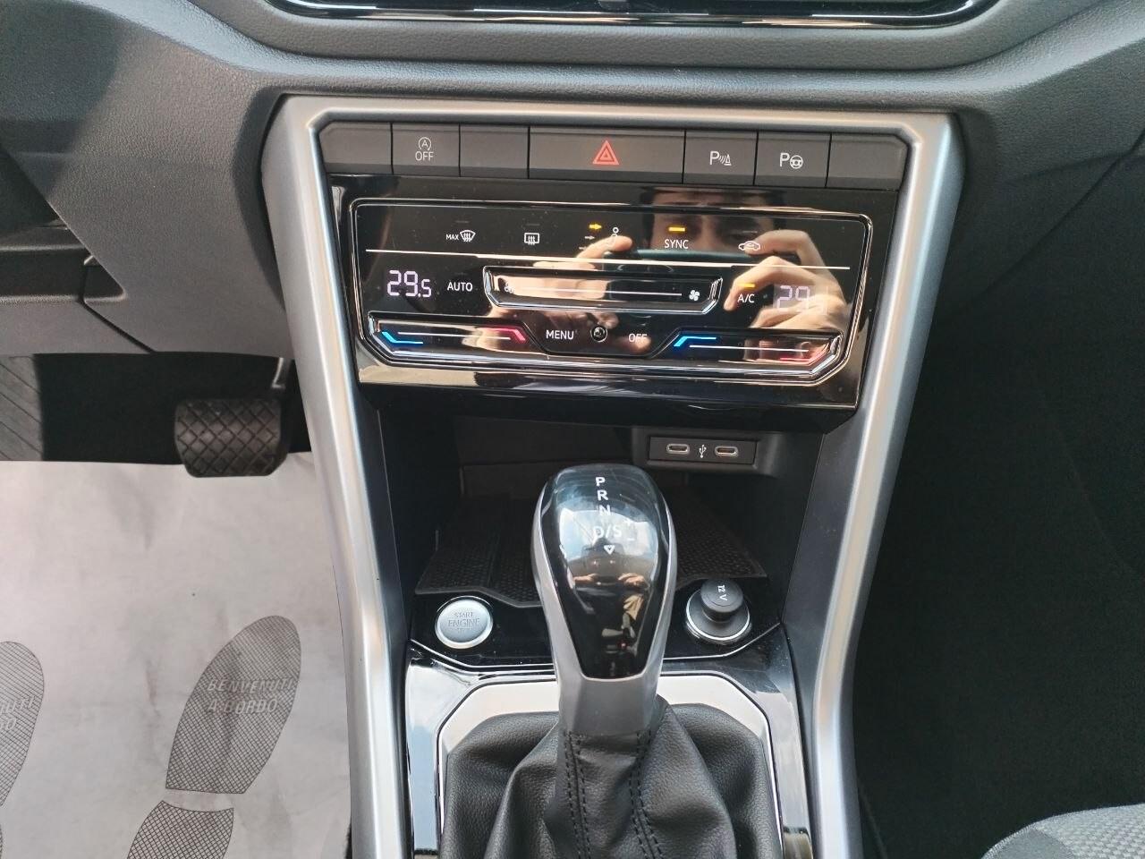 Volkswagen T-Roc 1.5 TSI ACT DSG Sport