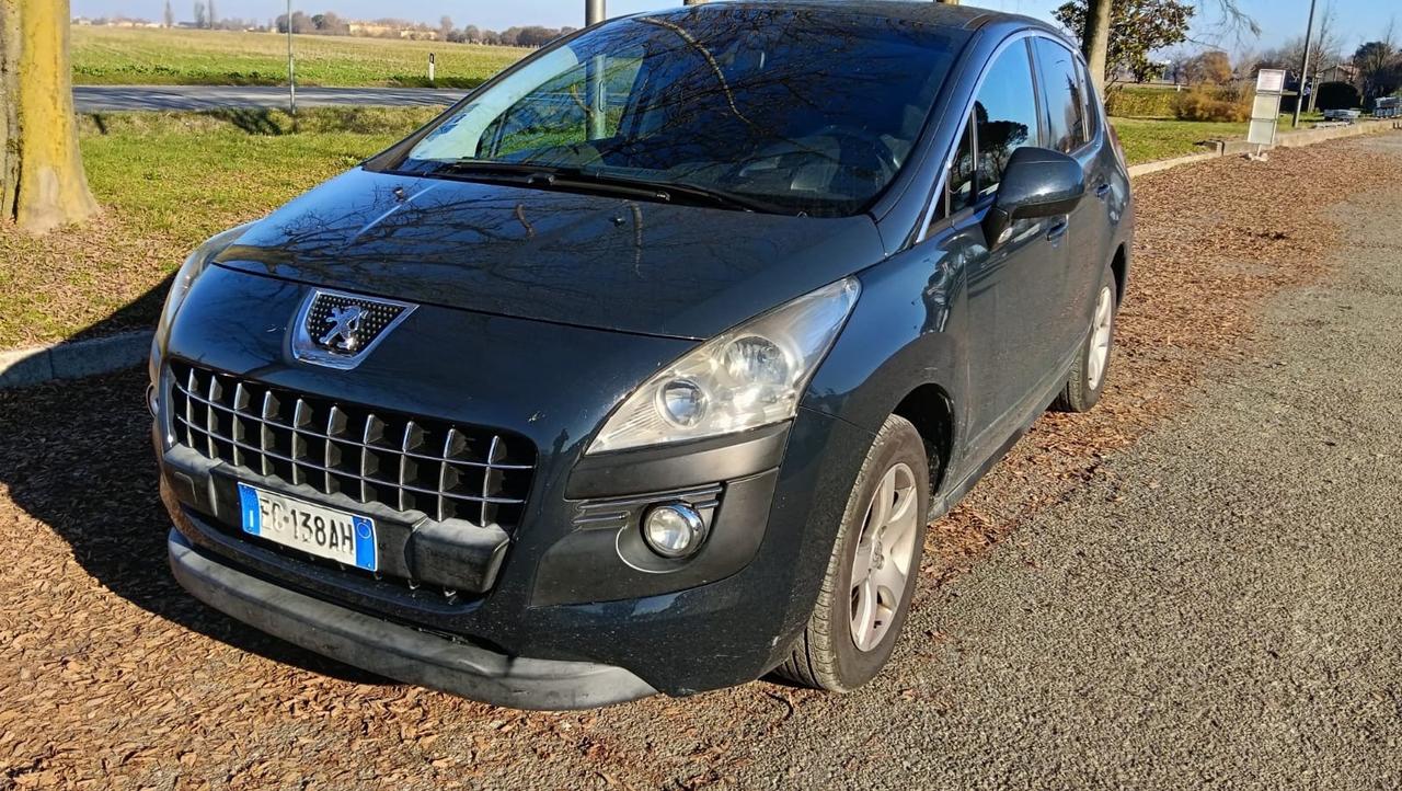 Peugeot 3008 1.6 HDi 112CV cambio robotizzato Tecno