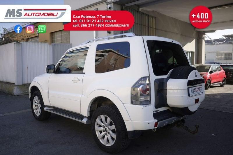 Mitsubishi Pajero Mitsubishi Pajero 3.2 DI-D 16V aut. 3p. Instyle DPF GANCIO TRAINO Unicoproprietario