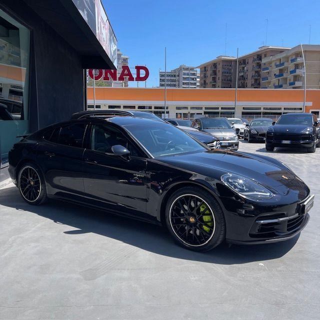 PORSCHE - Panamera - 4 E-Hybrid