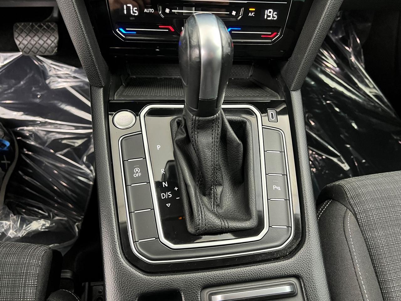 VOLKSWAGEN Passat VIII 2019 Variant Passat Variant 2.0 tdi Business 150cv dsg