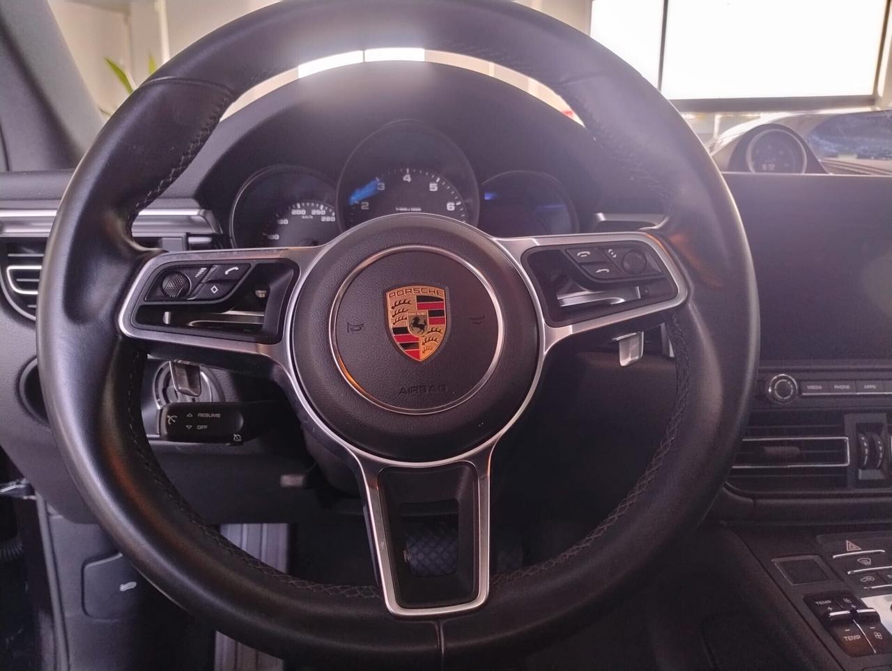 Porsche Macan 2.0